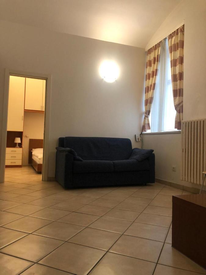 Residence La Familia Prag Eksteriør billede