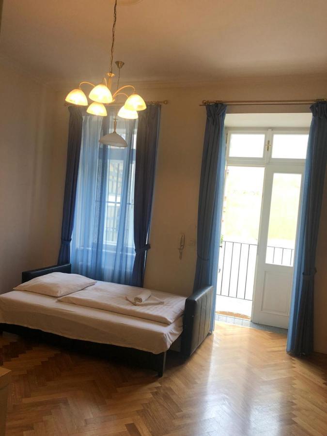 Residence La Familia Prag Eksteriør billede