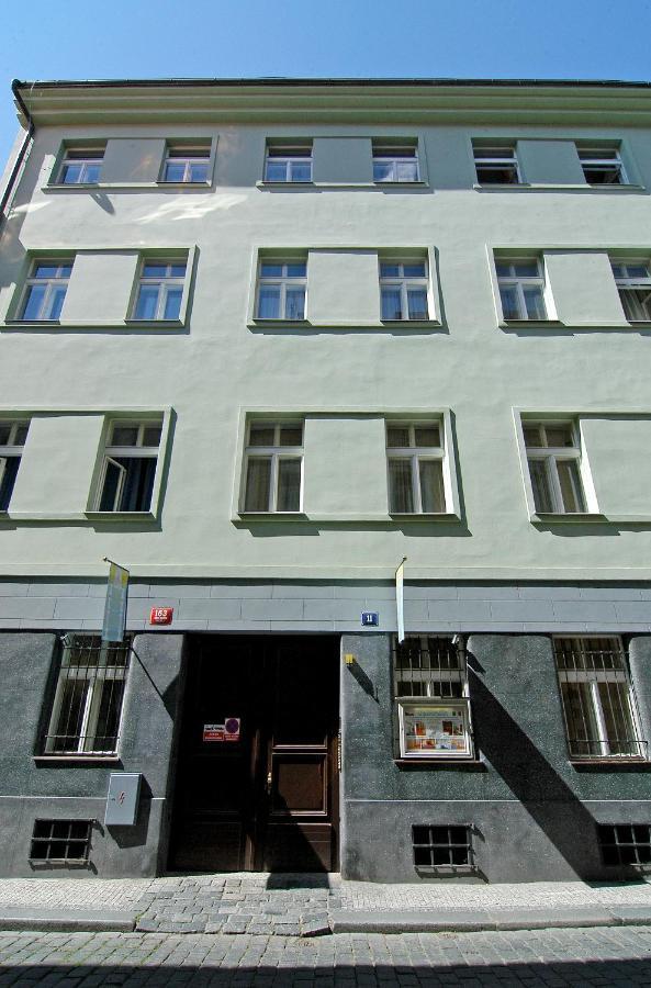 Residence La Familia Prag Eksteriør billede
